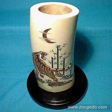 【本象牙】花立