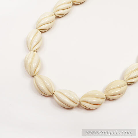 【本象牙ネックレス】ロビン