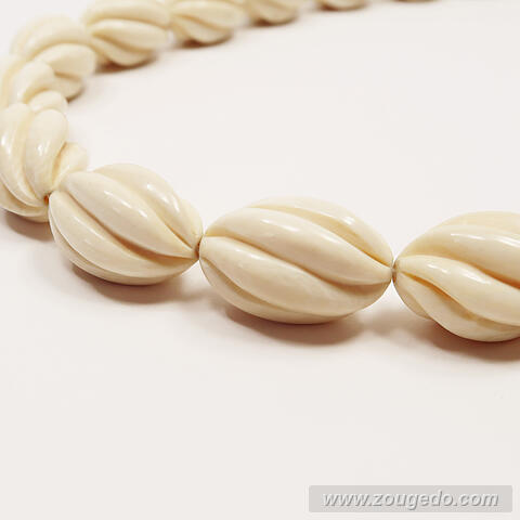 【本象牙ネックレス】ロビン