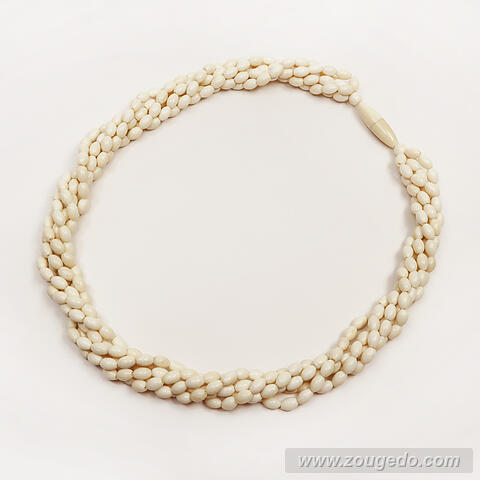 【本象牙ネックレス】シルビア