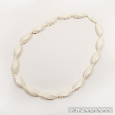 【本象牙ネックレス】ローレン