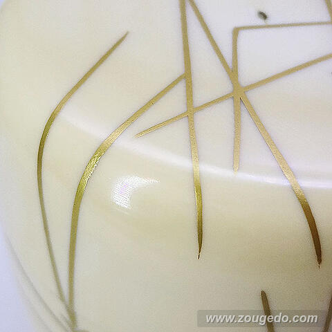 【本象牙】蒔絵なつめ（松葉）