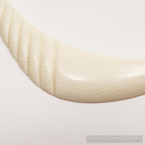 【本象牙ネックレス】マリリン