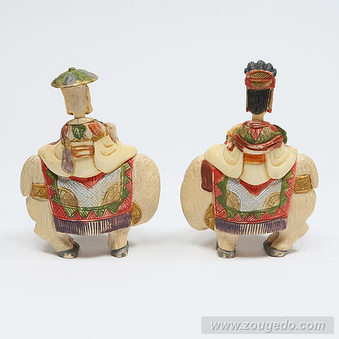 【本象牙】乗ったり（羊）