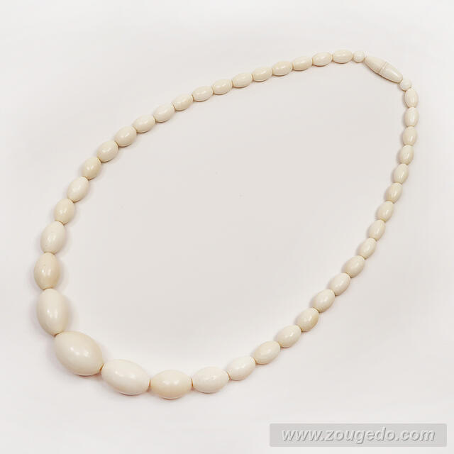 【本象牙ネックレス】シンシア