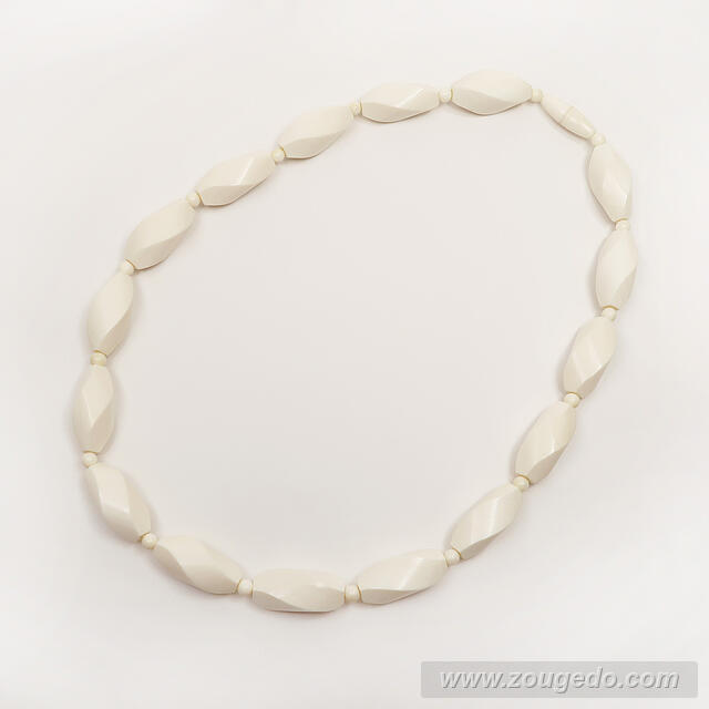 【本象牙ネックレス】ローレン