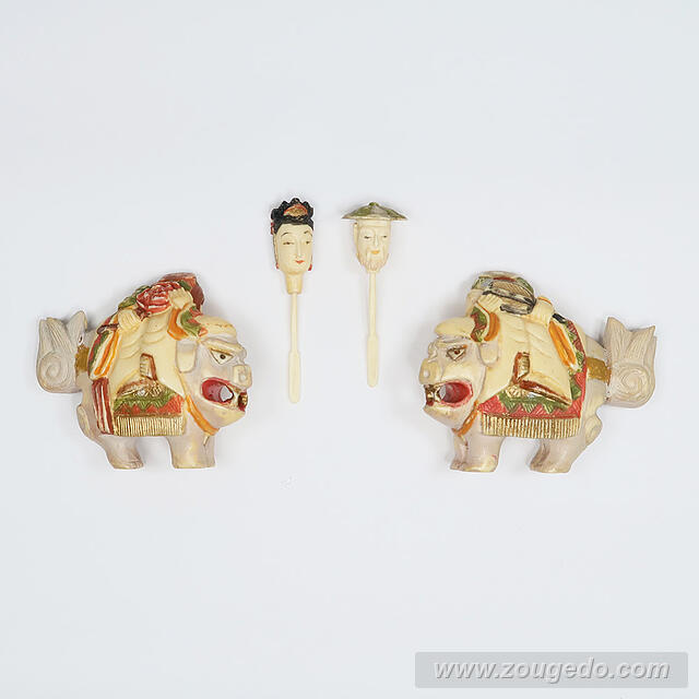 【本象牙】乗ったり（獅子）