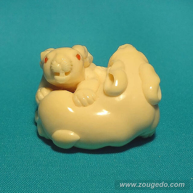 【本象牙】二匹の兎