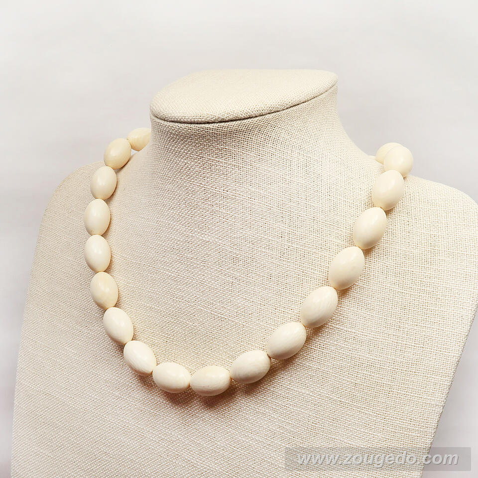 【本象牙ネックレス】パメラ