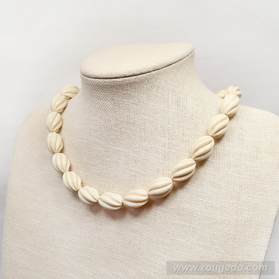 【本象牙ネックレス】ロビン