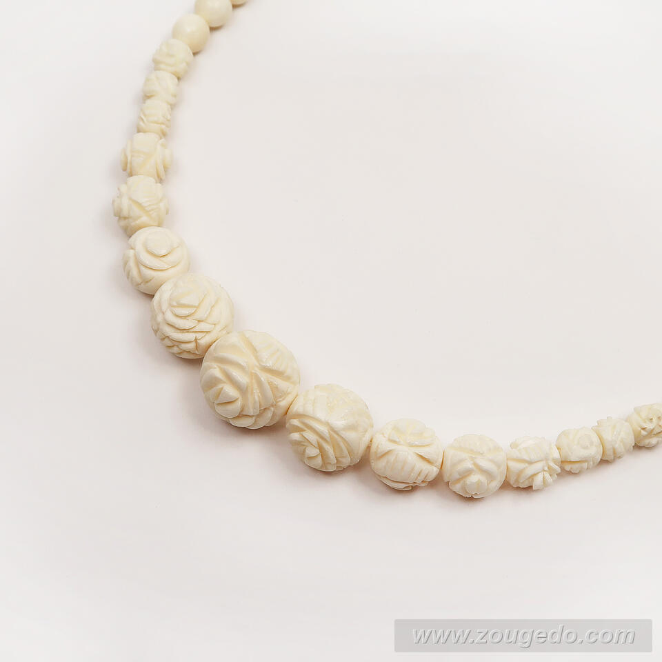 【本象牙ネックレス】サリー