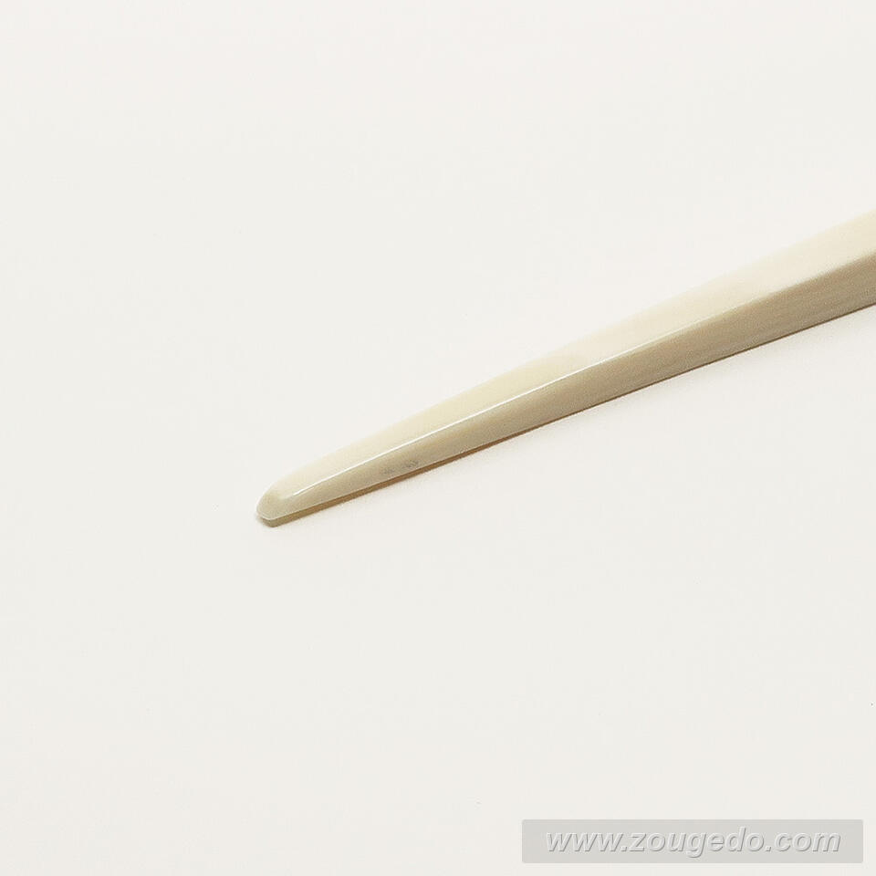 【本象牙】黒文字（くろもじ）