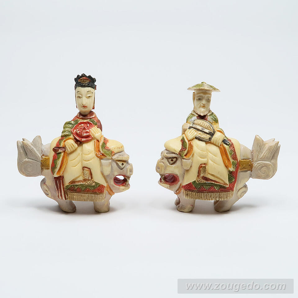 【本象牙】乗ったり（獅子）