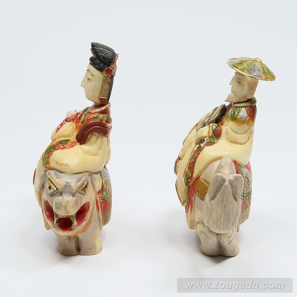 【本象牙】乗ったり（獅子）