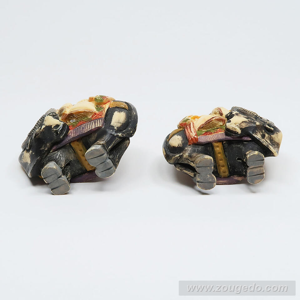 【本象牙】乗ったり（水牛）